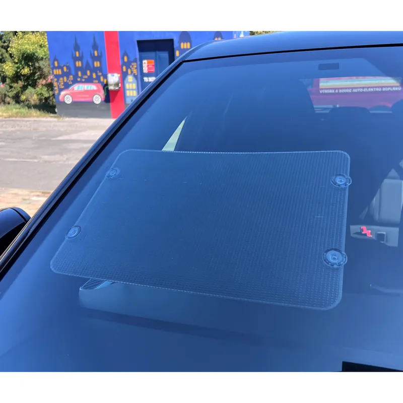 Lze objednat - Solární 10W udržovací nabíječka 12V autobaterií