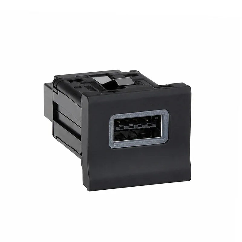 2x USB nabíječka do VW Passat B7 2010-2015 | Prémiová kvalita