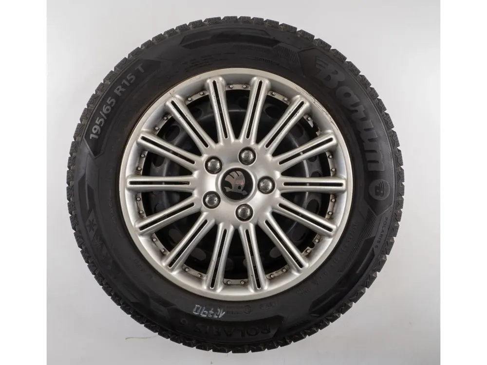 Novinka v nabídce | Škoda Octavia 15" Originální zimní sada