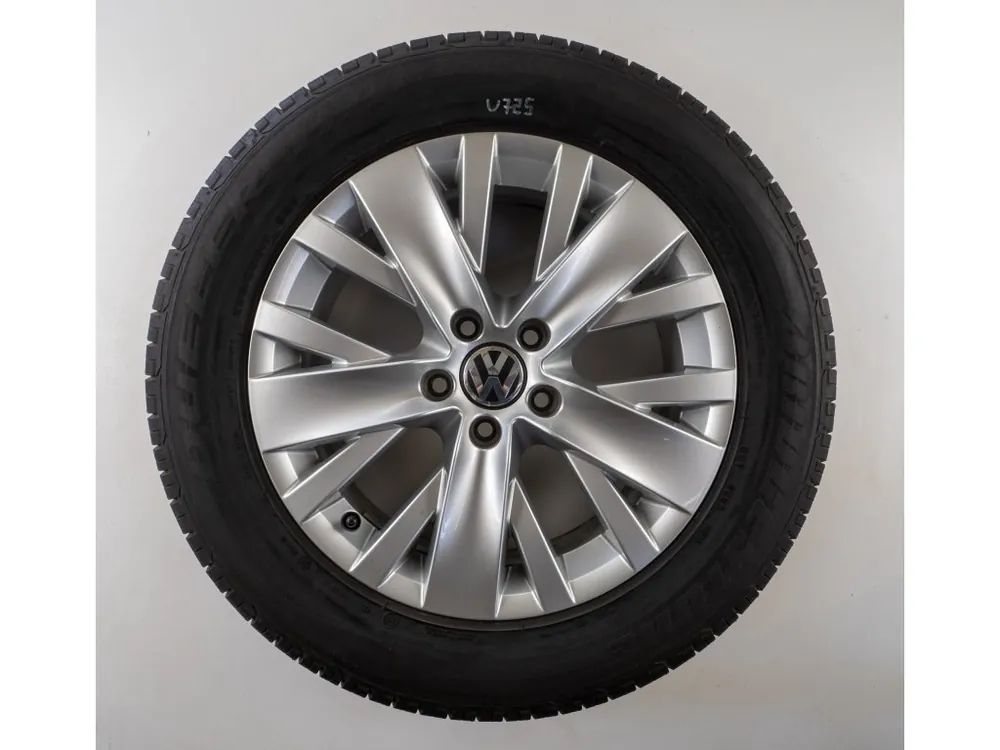 Právě v prodeji - Volkswagen Golf 17" Originální letní sada