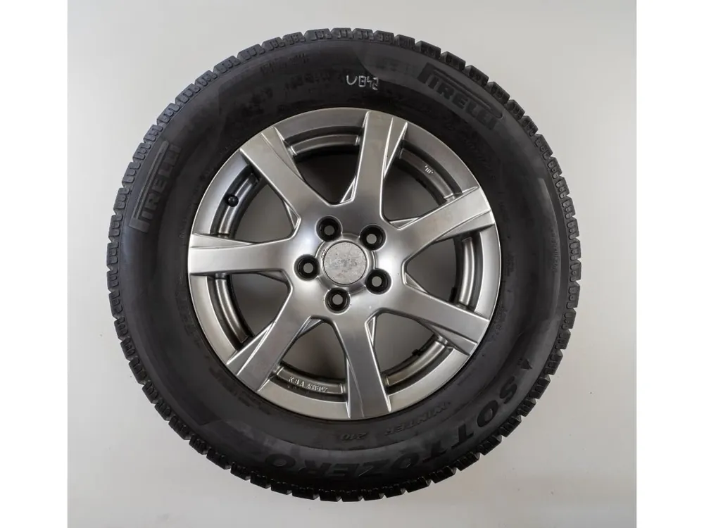 Čerstvá novinka - Ford Kuga 16" zimní sada