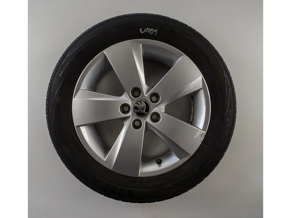 Výhodná koupě - Škoda Fabia 15" Originální letní sada