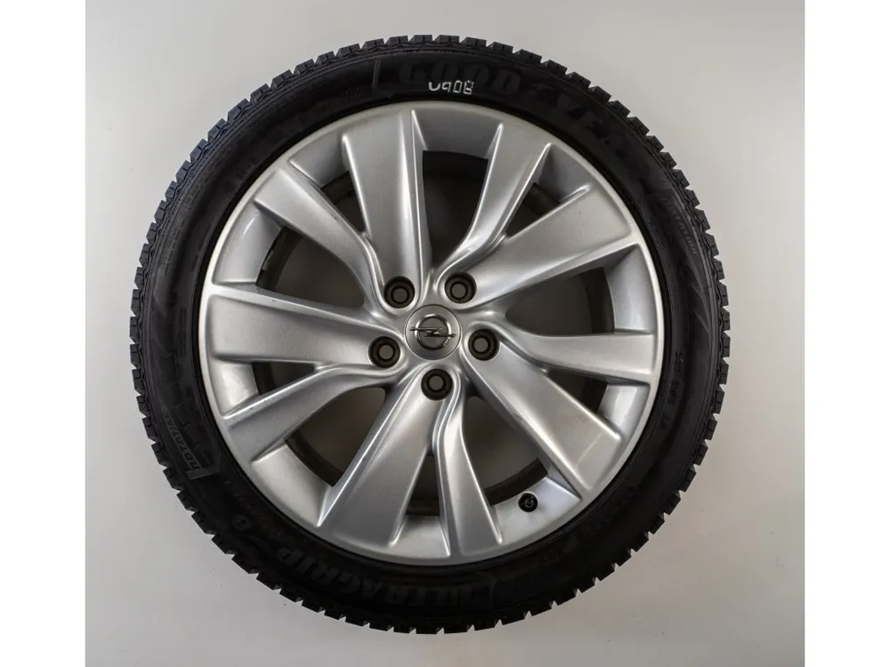 Připraveno k odeslání | Opel Insignia 18" Originální zimní sada