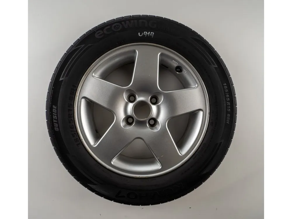 Skvělá cena - Dacia Sandero 15" letní sada