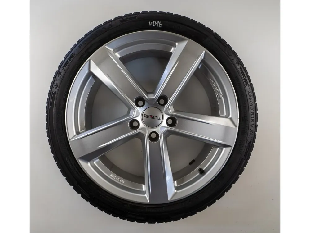 Novinka v nabídce - Volkswagen Golf 18" zimní sada