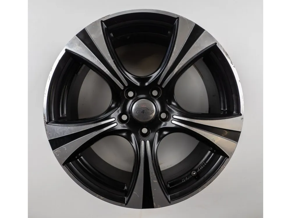Nyní k dispozici - Volkswagen Passat 18" alu kola