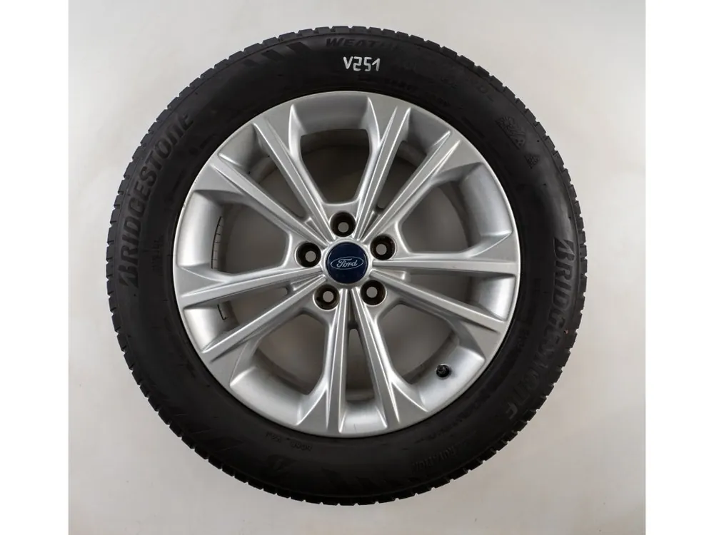 Ford Kuga 17" Originální celoroční sada | Rychlé odeslání