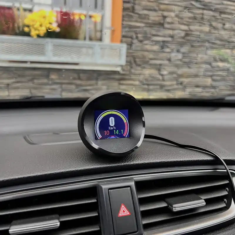 Palubní DISPLEJ 1,88" LCD, OBDII, GPS měřič rychlosti se144 | Super nabídka
