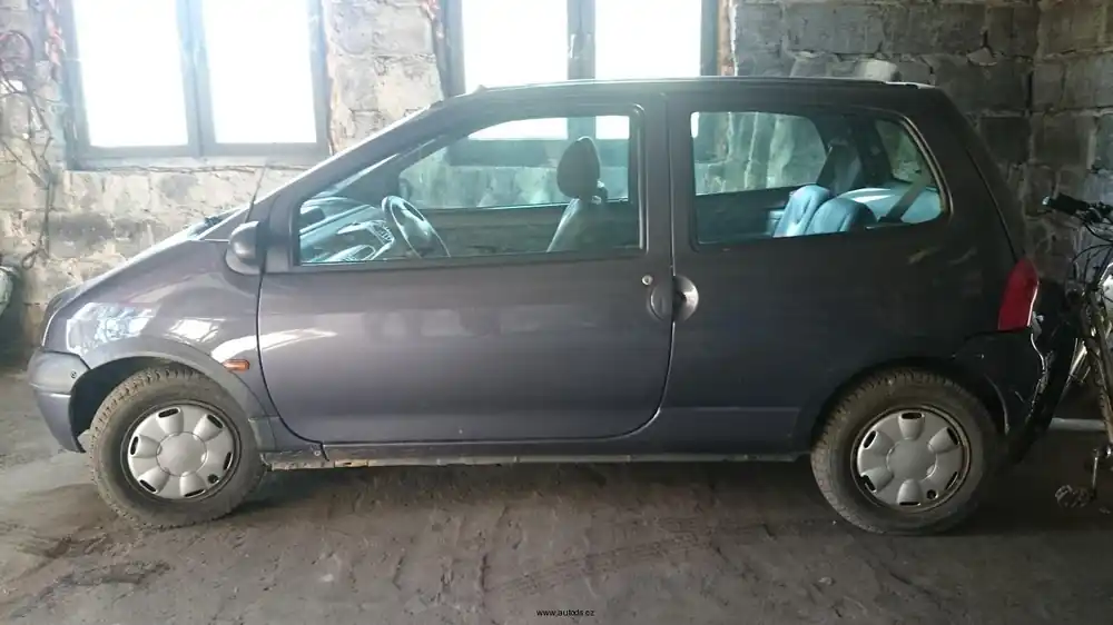 Lemy blatníku Renault Twingo 1993-1999 před Faceliftem - Pouze dnes