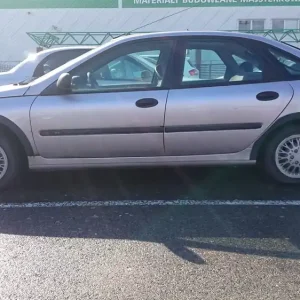 Lemy blatníku Renault Laguna I Liftback 1994-2001 - Sleva navíc