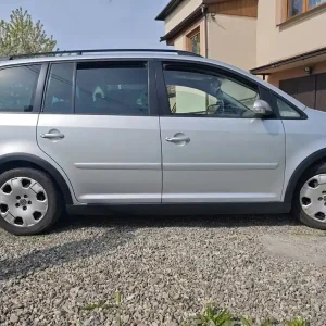 Nejlepší cena | Plastové lemy + prahy VW Touran 2003-2010